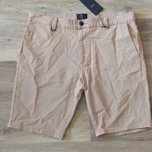 NWT Neuw Men's Cody Short Tan Shorts Size 38